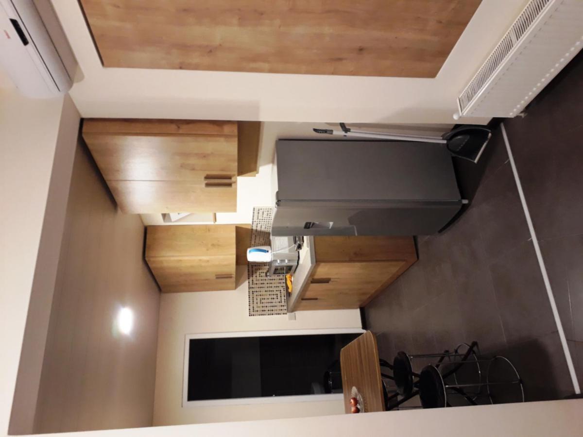2 Bedroom Apartment In Chugureti Tbilissi Extérieur photo